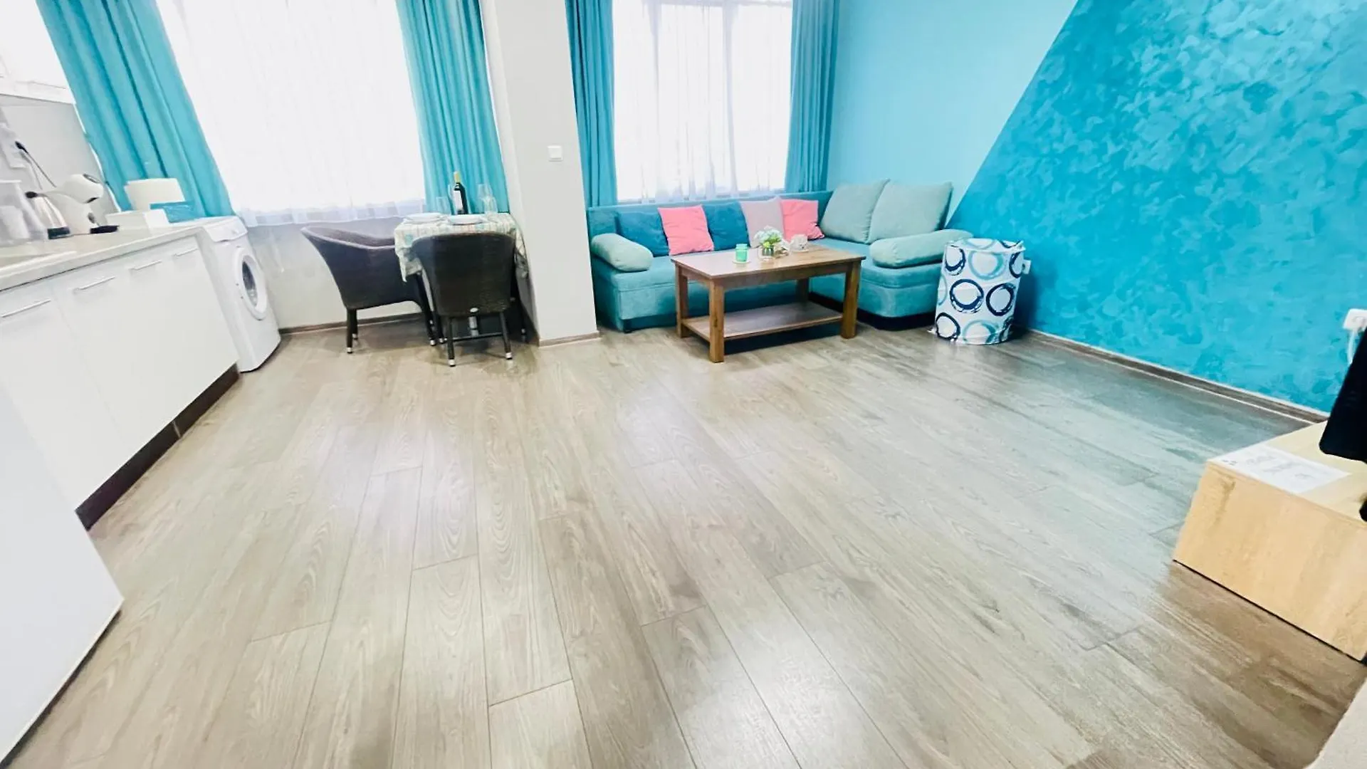Apartament By The Sea - Central With Free Parking Varna