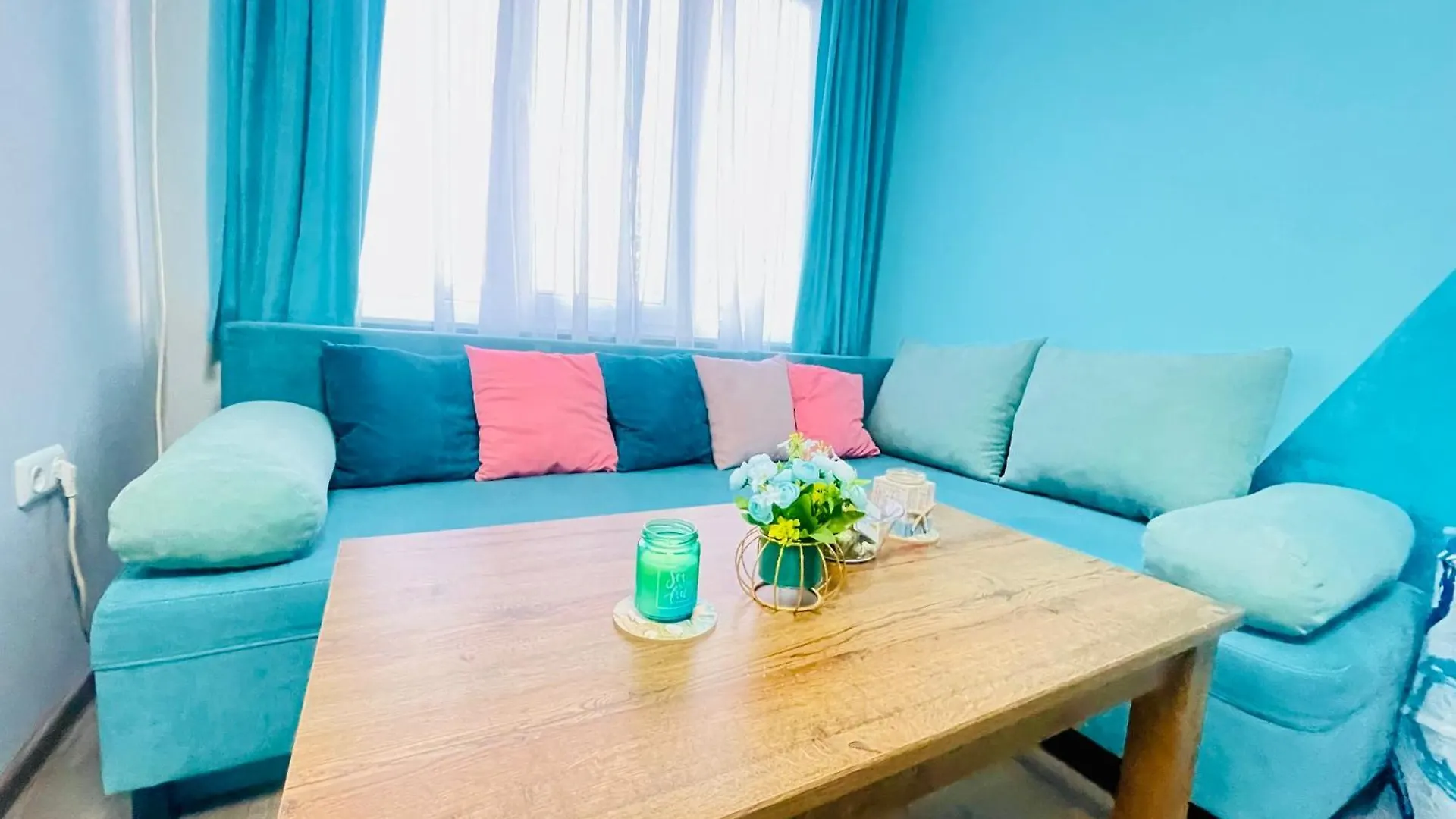 By The Sea - Central With Free Parking Varna