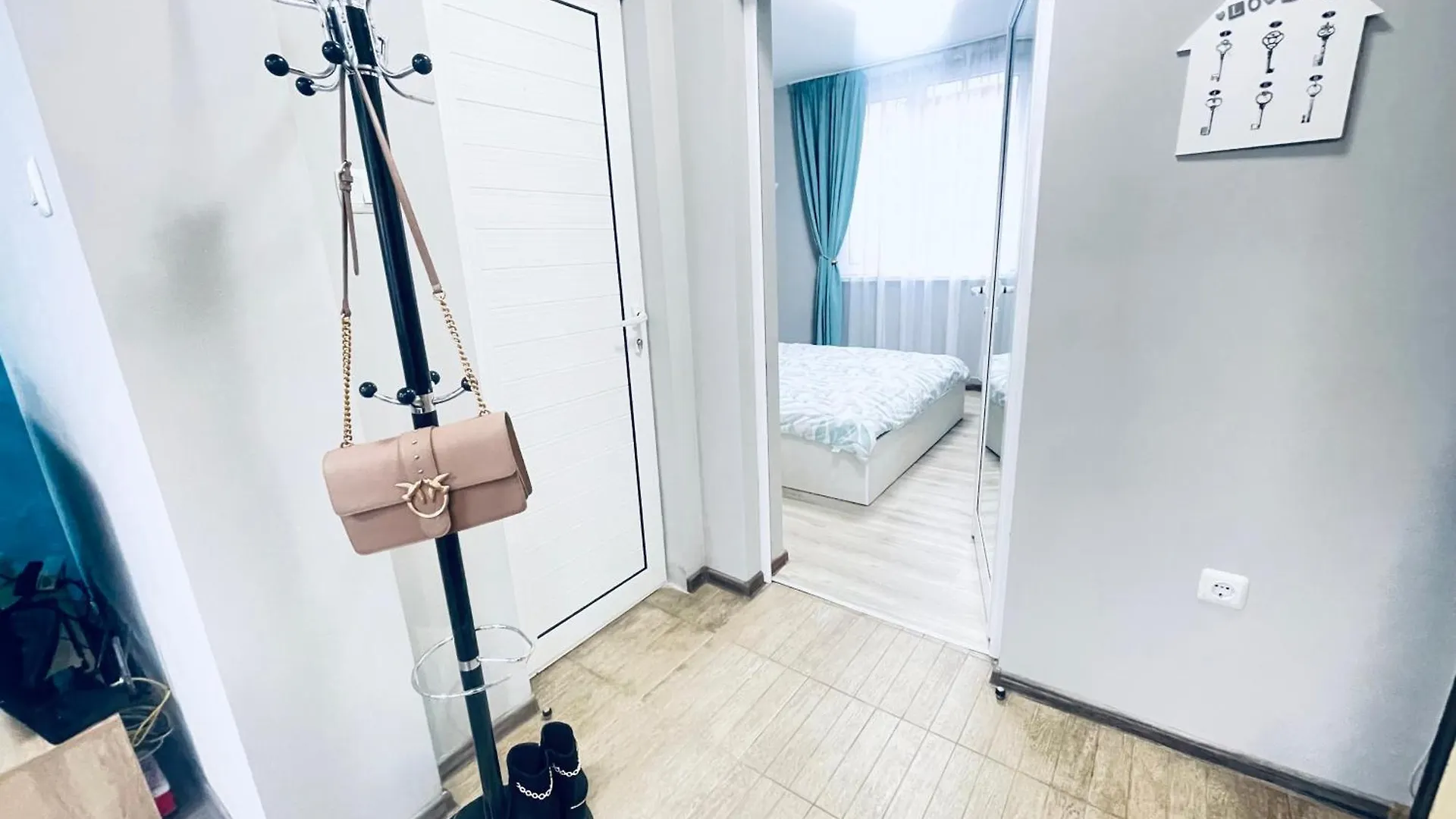 Apartament By The Sea - Central With Free Parking Varna Bulgaria